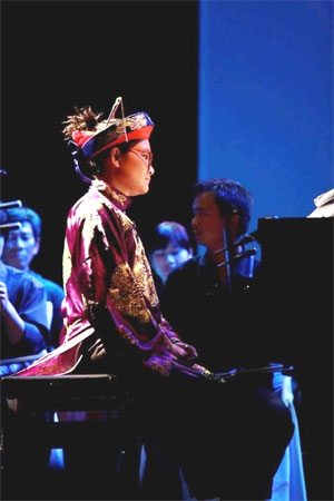 Cảm xúc mới lạ trong sự kết hợp tuồng và piano