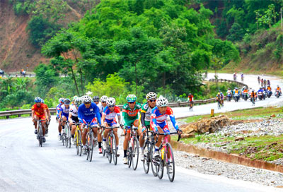 Tiếp nối truyền thống, vượt khó thành công