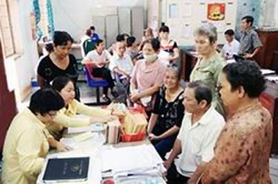 Tăng 8% lương đối với cán bộ xã đã nghỉ việc