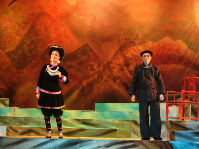 Cải lương “lên núi”
