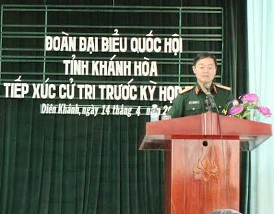 Thượng tướng Lê Hữu Đức tiếp xúc cử tri huyện Diên Khánh, tỉnh Khánh Hòa