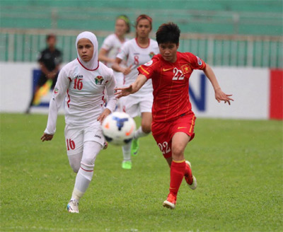 Duyên ghi bàn của Thanh Hương