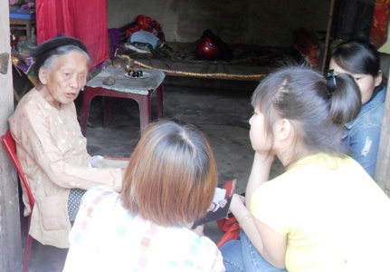 91 tuổi vẫn truyền dạy ca trù