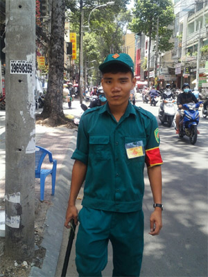 Chiến sĩ dân quân bắt gọn tên cướp 