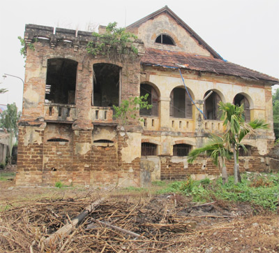 Di tích Thành cổ Biên Hòa trước nguy cơ đổ sập