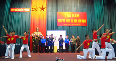 Tuổi trẻ với văn hóa mạng