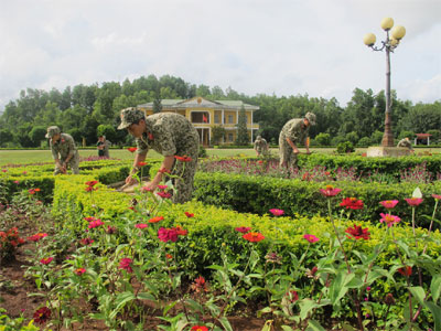 Đẹp doanh trại ở Lữ đoàn Đặc công bộ 198