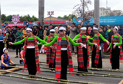 Sắc màu văn hóa dân tộc Thái