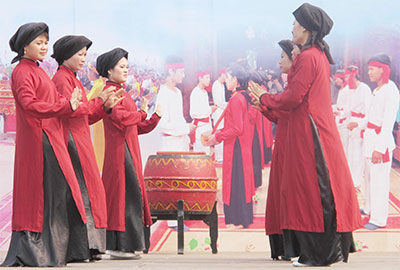 Nỗ lực đưa hát xoan ra khỏi tình trạng “bảo vệ khẩn cấp”