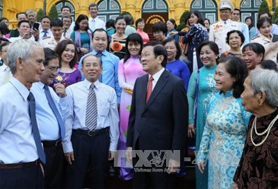 Chủ tịch nước Trương Tấn Sang gặp mặt 120 điển hình dân vận khéo TP Hồ Chí Minh