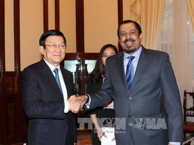 Chủ tịch nước Trương Tấn Sang tiếp Đại sứ Kuwait chào từ biệt