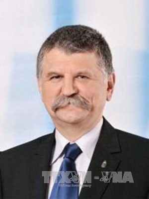 Chủ tịch Quốc hội Hung-ga-ri bắt đầu thăm chính thức Việt Nam