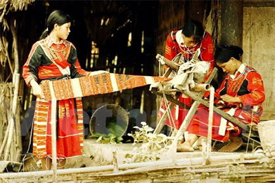 Dân tộc Pà Thẻn đón Tết cổ truyền