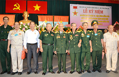 Bảo vệ bước tiến của đại quân