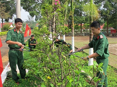 Xây dựng đơn vị văn hóa ở Trung đoàn 584