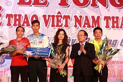 Món quà ý nghĩa trong đêm