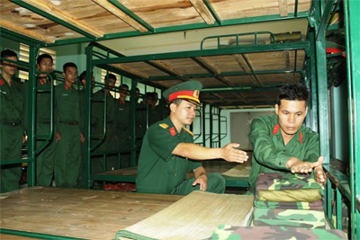 Những ngày đầu trong quân ngũ