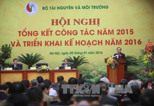 Tiếp tục hoàn thiện hành lang pháp lý về tài nguyên và môi trường