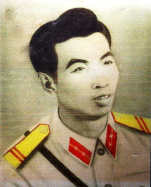 Tìm người thân và đồng đội