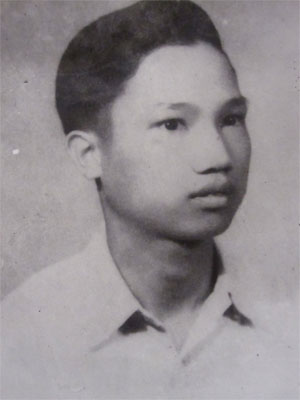 Tìm người thân và đồng đội