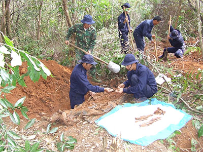 Tìm đồng đội trên đất nước Triệu Voi (Kỳ I)