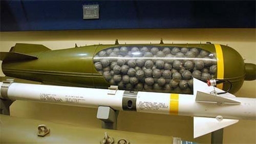 Australia tham gia Công ước không sử dụng bom chùm