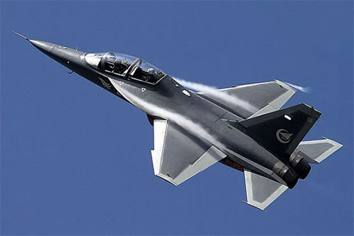 Máy bay huấn luyện L-15 có hợp đồng xuất khẩu đầu tiên