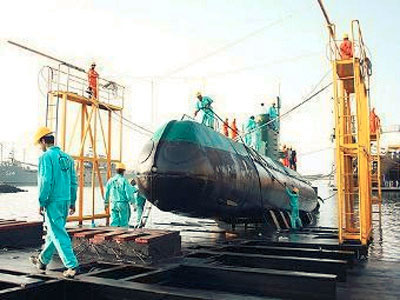 Lực lượng vệ binh cách mạng Iran sẽ nhận tàu ngầm mới