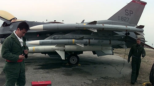 Không quân Mỹ nối lại hợp đồng mua đạn tên lửa AMRAAM