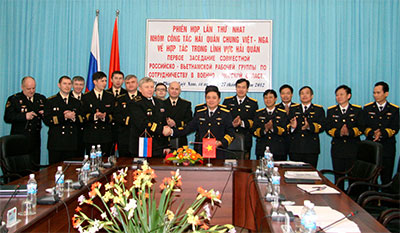 Sẽ thiết lập kênh thông tin liên lạc trực tiếp giữa Hải quân nhân dân Việt Nam và Hải quân Liên bang Nga