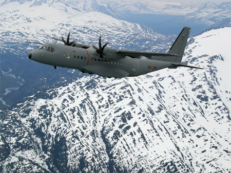Oman đặt mua 8 máy bay vận tải C-295