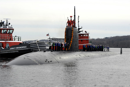 Mỹ: Tàu ngầm hạt nhân USS Miami bốc cháy