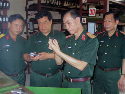 Bộ Quốc phòng kiểm tra thực hiện Cuộc vận động 50 ở Trường Quân sự Quân khu 1