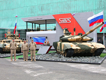 Uralvagonzavod giới thiệu T-90AM và Terminator tại Eurosatory-2012