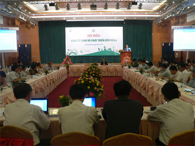 Hơn 30 tham luận được công bố tại Hội thảo “Kinh tế xanh và phát triển bền vững”