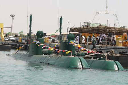 Mỹ quan ngại về lực lượng tàu ngầm mini của Iran