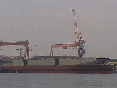 Ấn Độ sẽ có tàu sân bay nội địa đầu tiên vào năm 2015