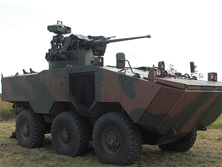 Brazil mua 86 BTR Guarani mới