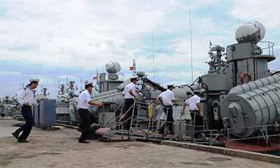  Nhân kỷ niệm 48 năm Hải quân nhân dân Việt Nam đánh thắng trận đầu: 