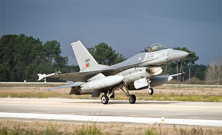 Romania cân nhắc mua lại chiến đấu cơ F-16 của Bồ Đào Nha