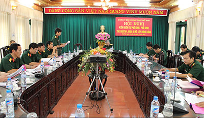 Đảng ủy Binh chủng Tăng-Thiết giáp tổ chức hội nghị kiểm điểm tự phê bình và phê bình theo Nghị quyết Trung ương 4