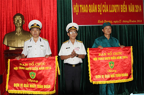 Tự vệ biển đua tài