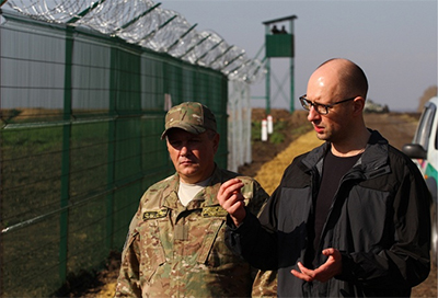 “Bức tường” - dự án ngăn cách Nga và U-crai-na