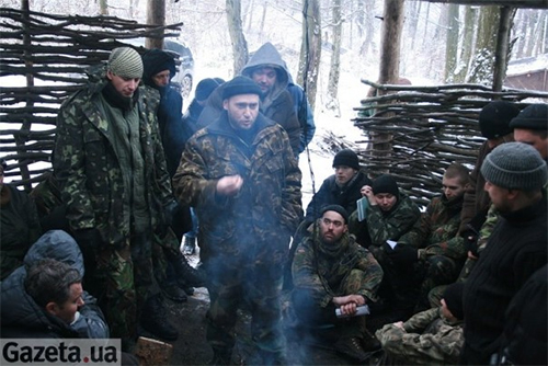 Kỳ I: Rai Xéc-tơ là ai? 