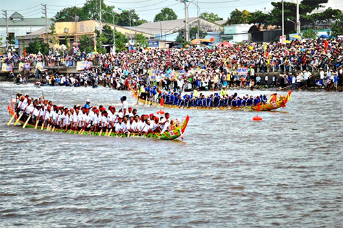  10 năm vẫn hỏi vì sao?  