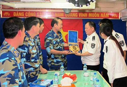 Kiểm tra liên hợp nghề cá trên biển giữa Việt Nam và Trung Quốc: Vì một vùng biển bình yên