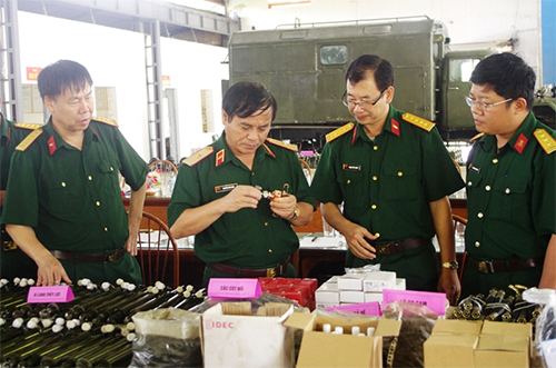 Hệ thống thủy lực trợ lực lái xe tăng T-54, T-55