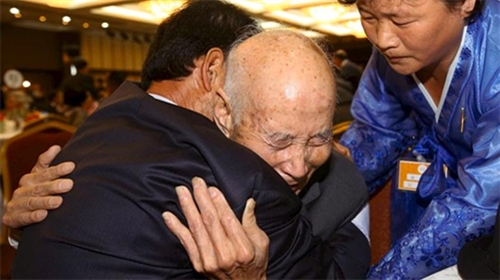 Giọt nước mắt chia đôi