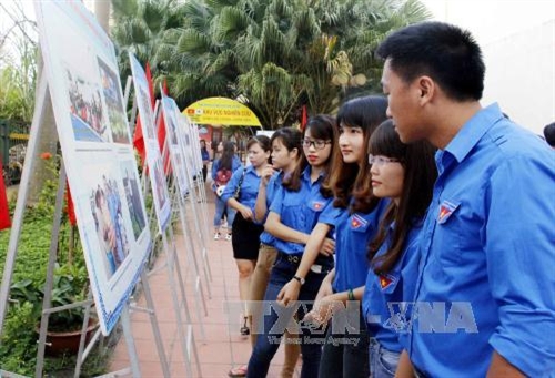 Bồi dưỡng kiến thức về biên giới, biển đảo cho cán bộ Đoàn, Hội sinh viên 