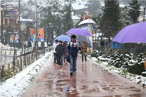 Hơn 4.300 học sinh ở Lai Châu phải nghỉ học do rét đậm, rét hại 